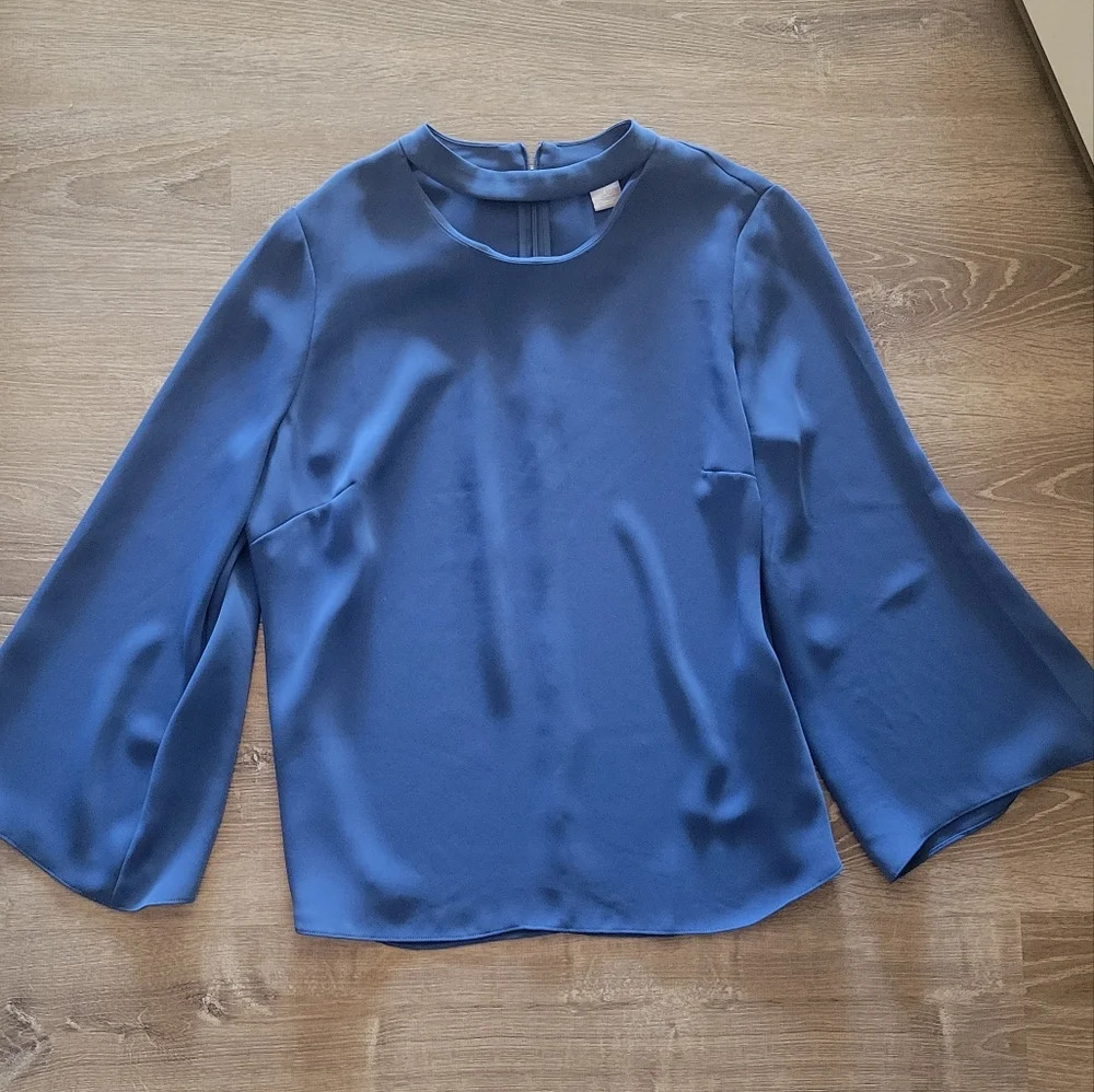 Chico's Blouse, blue,‎ 3/4 length Flare sleeve, cut out neckline, size 1 or M